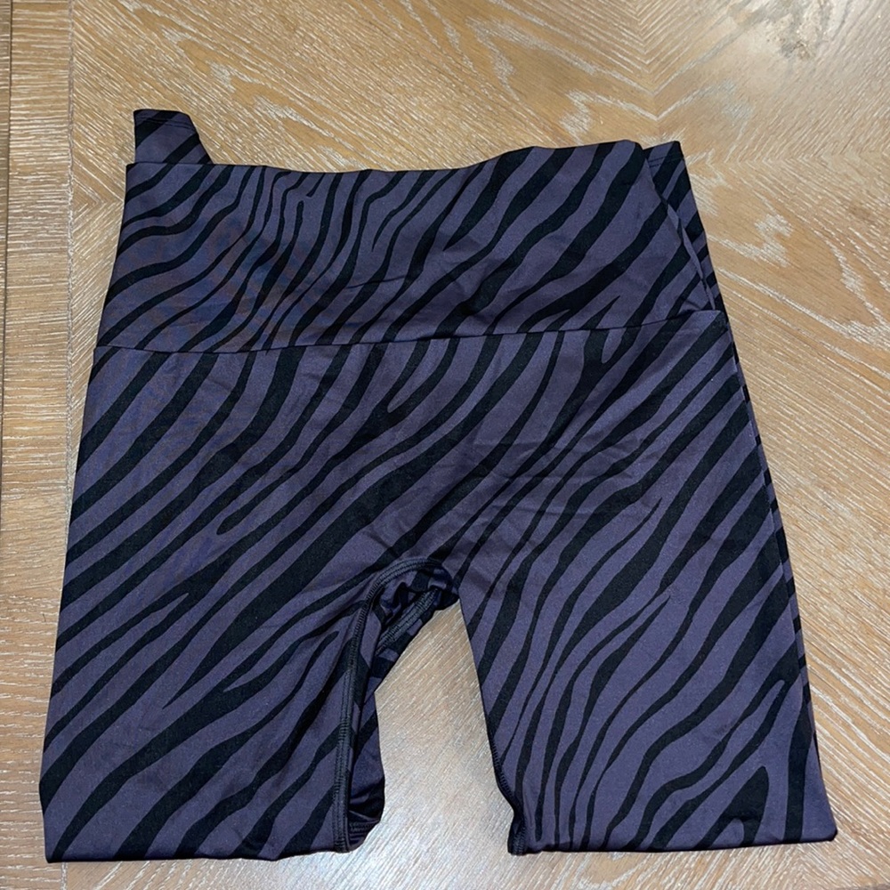 K DEER leggins